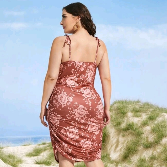 NWOT Bundle 3/$30 Shein Items - Picture 3 of 7